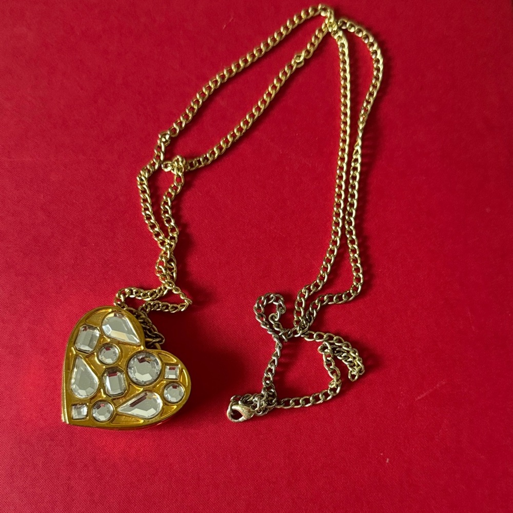 Gold Heart Pendant Necklace